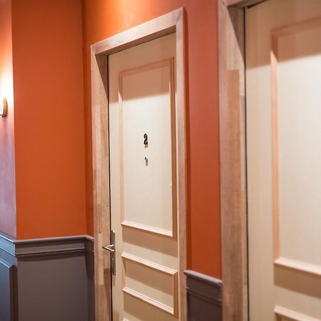 Chambres D'Hotes - Domaine De Cristia Courthezon Bagian luar foto
