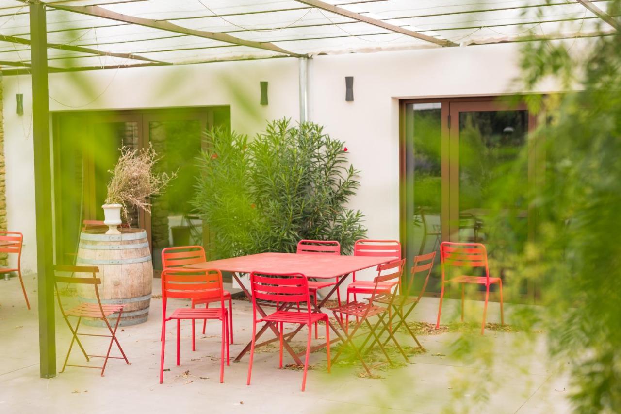 Chambres D'Hotes - Domaine De Cristia Courthezon Bagian luar foto