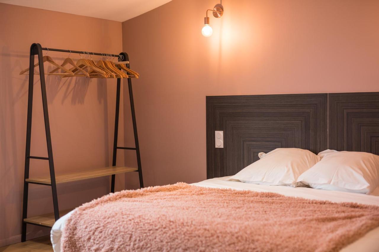 Chambres D'Hotes - Domaine De Cristia Courthezon Bagian luar foto